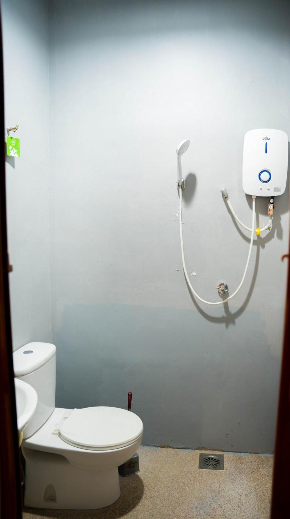 Homestay 5 Minute Walk To Hukm Κουάλα Λουμπούρ Δωμάτιο φωτογραφία